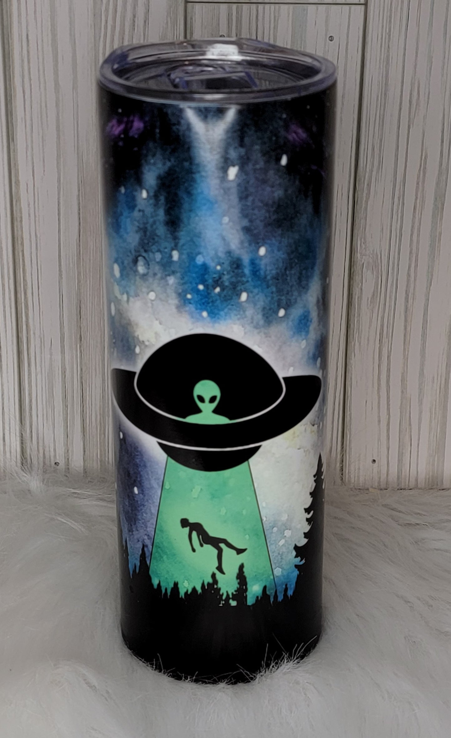 Lucky Charm Green Glow in the Dark Tumbler – JG Art Studio