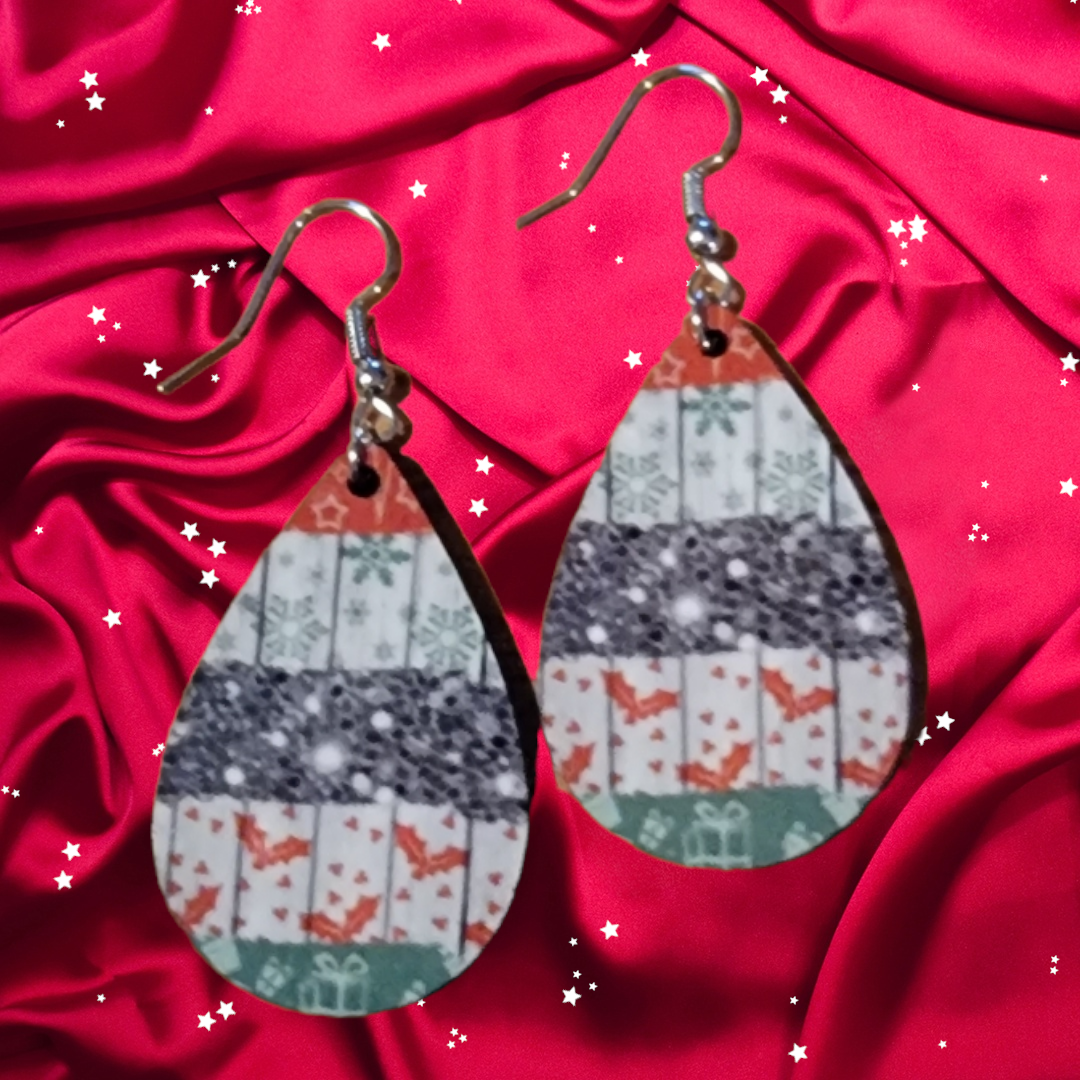 Dangle Christmas Earrings