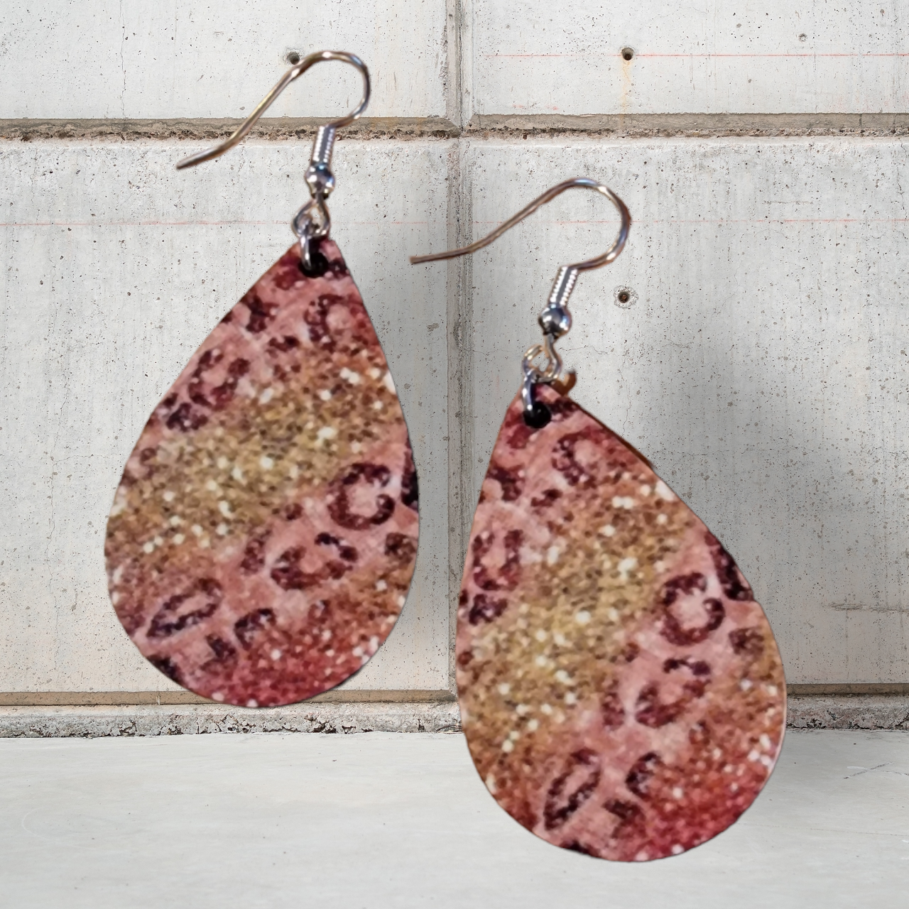 Dangle Pink Glitter & Leopard Print Earrings